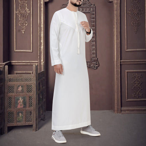 Elegant Pure White Emirati Thobe